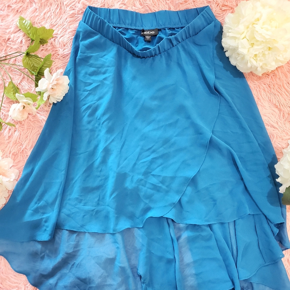 BEBE FLARE SKIRT